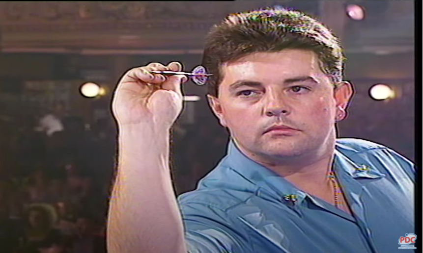 "Na afloop heeft hij geen woord meer tegen me gezegd" - Peter Evison blikt terug op stunt tegen Phil Taylor op World Matchplay 1996