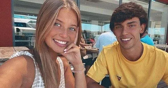 Maak kennis met Margarida Corceiro: de beeldschone vriendin van Lando Norris