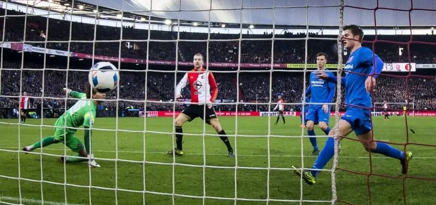 Feyenoord heeft in De Kuip geen kind aan FC Twente