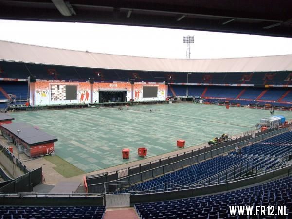 Oranje Feest in de Rotterdamse KUIP