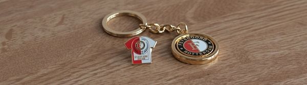 Legioenpas houders krijgen presentje (foto's)