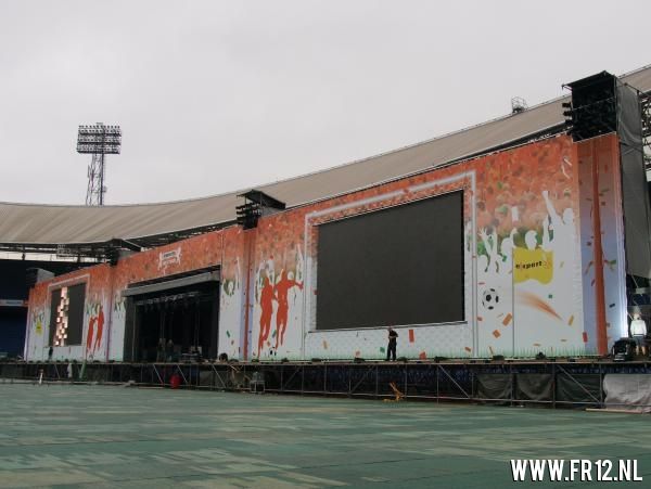 Oranje Feest in de Rotterdamse KUIP