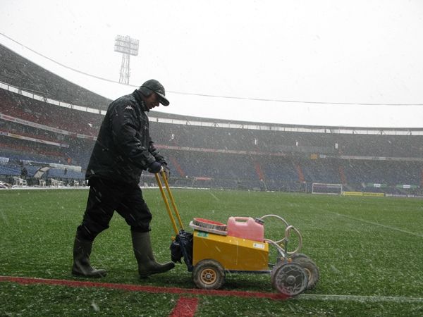 Werkzaamheden bij De Kuip in volle gang (fotoverslag)