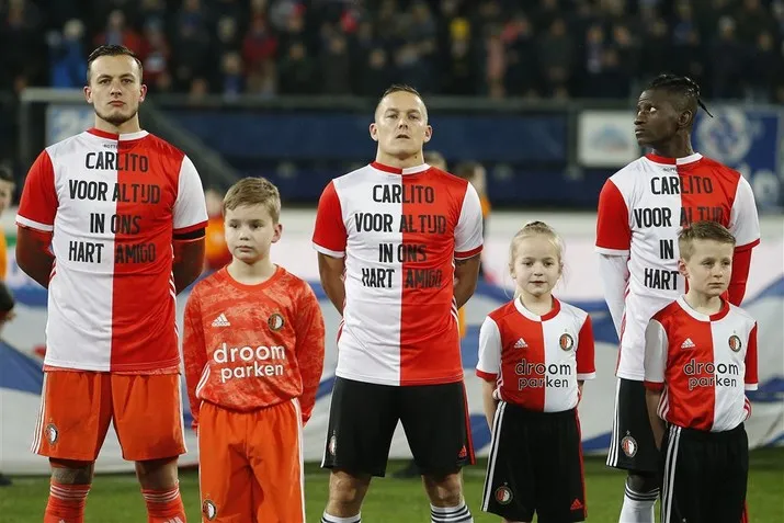 Feyenoord presenteert Champions League-lijn