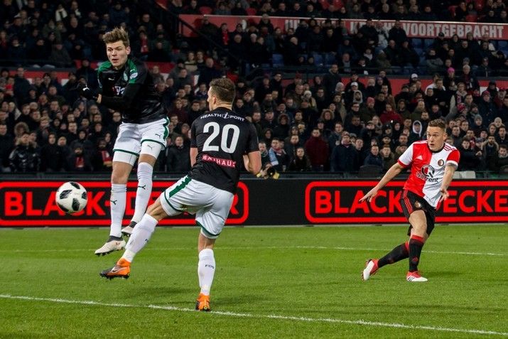 Feyenoord in tweede helft langs FC Groningen