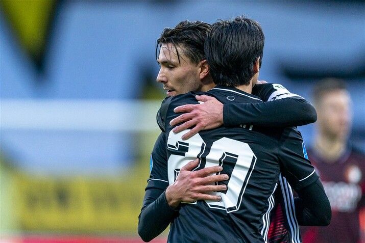 Feyenoord herpakt zich met zege bij VVV