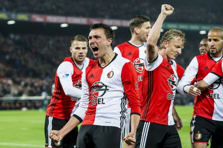 Feyenoord walst over Go Ahead Eagles heen
