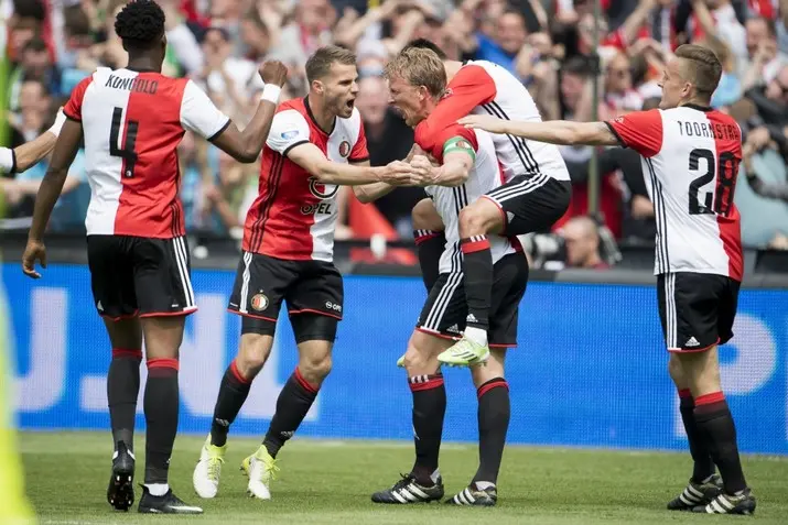 FEYENOORD LANDSKAMPIOEN 2016/2017