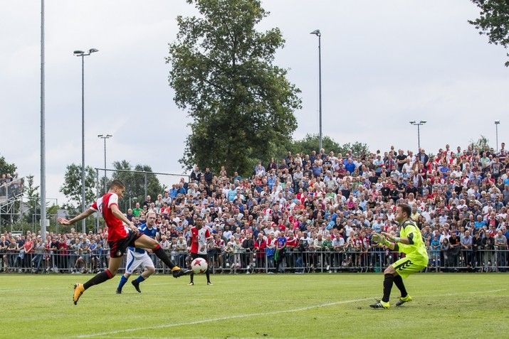 Feyenoord haalt dubbele cijfers tegen SDC Putten