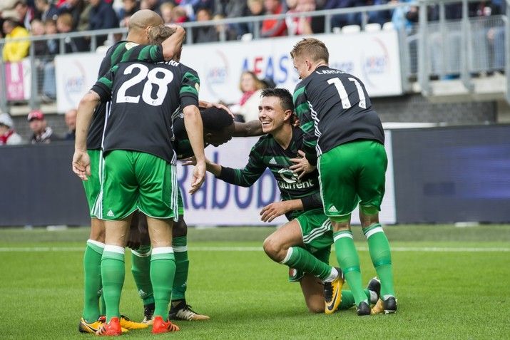 Berghuis uitblinker bij overtuigende zege Feyenoord
