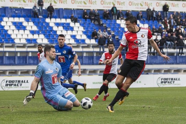 Feyenoord wint in matig oefenduel