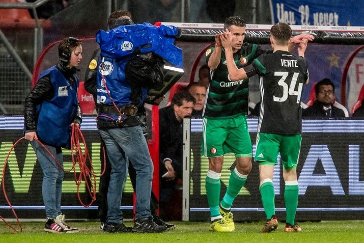 Van Persie: ''Ik hoop dat ik die mensen blij kan maken''