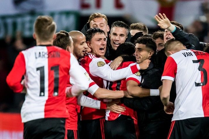 Feyenoord knikkert PSV uit bekertoernooi na goede zege