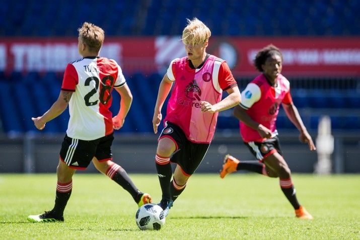 Eerste openbare training van Feyenoord slecht bezocht