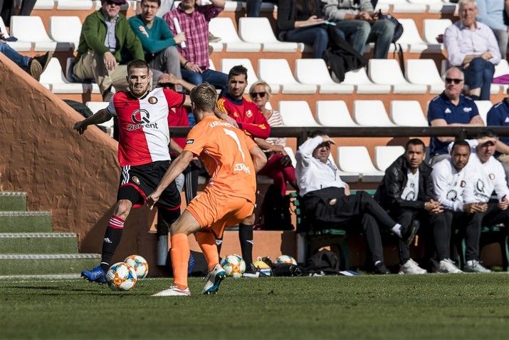Feyenoord sluit trainingskamp af met overwinning
