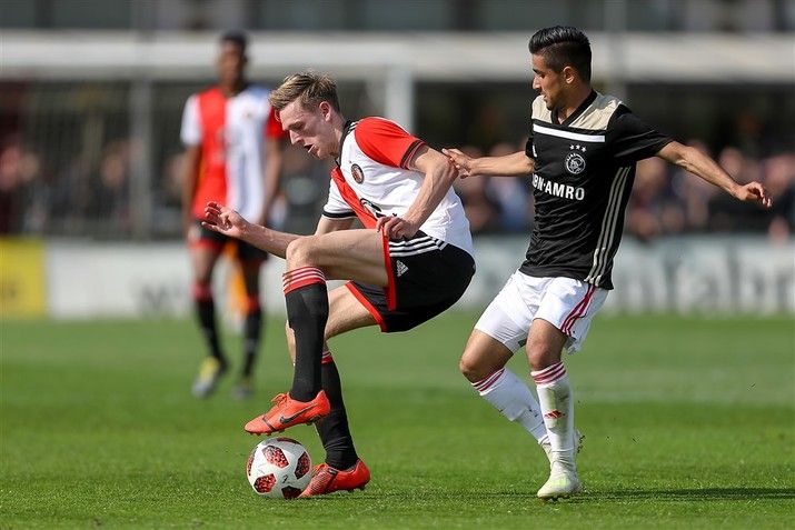 Feyenoord O/19 verslaat Ajax en pakt koppositie