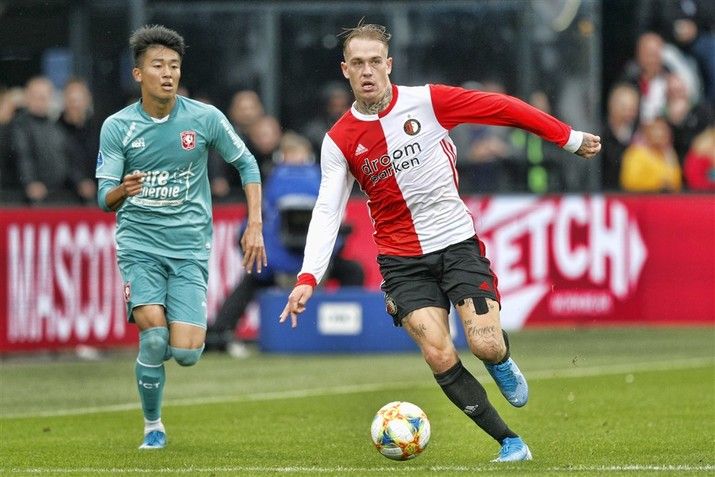 Feyenoord overtuigend langs FC Twente