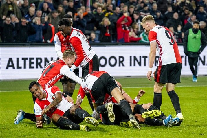 Senesi kopt Feyenoord naar drie punten