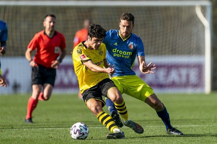 Feyenoord sluit trainingskamp af met nederlaag