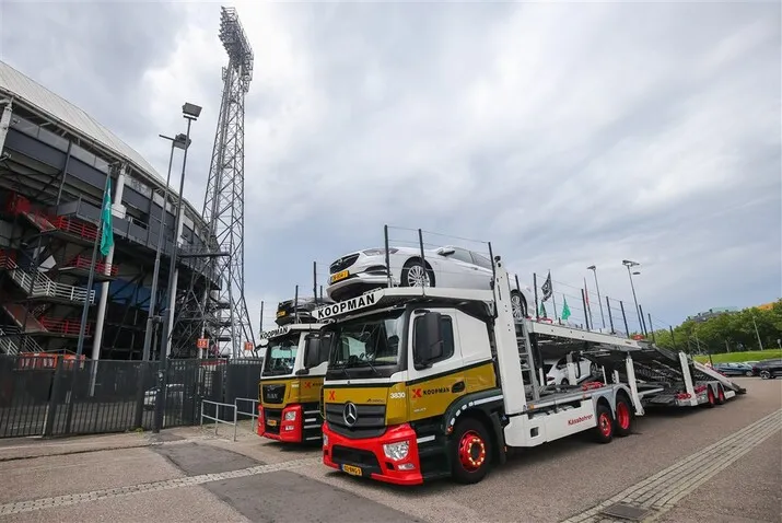 De eerste training van Feyenoord in beeld (fotoverslag)