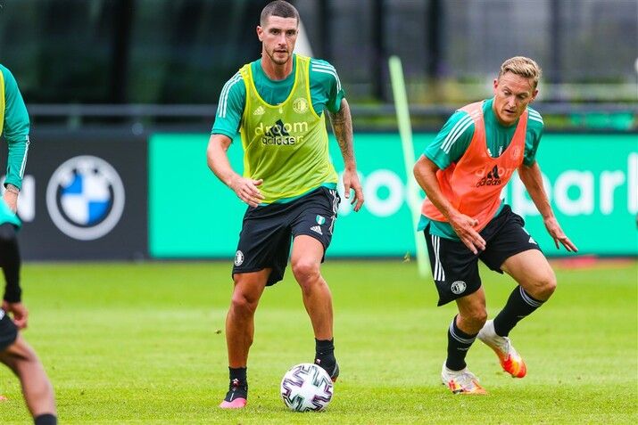 De eerste training van Feyenoord in beeld (fotoverslag)