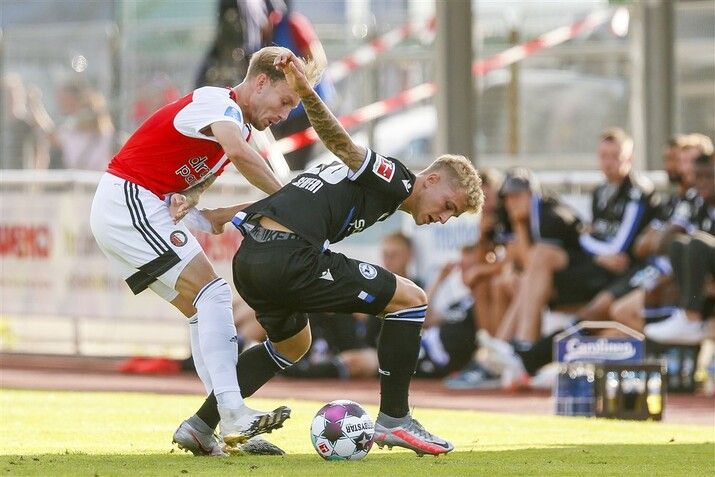 Feyenoord maakt geen indruk tegen Arminia Bielefeld