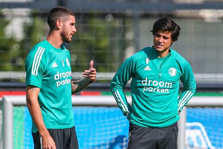 Feyenoord traint met Teixeira en internationals op 1908