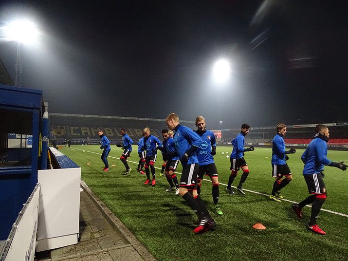 Jeugdig Feyenoord 2 onderuit in Leeuwarden