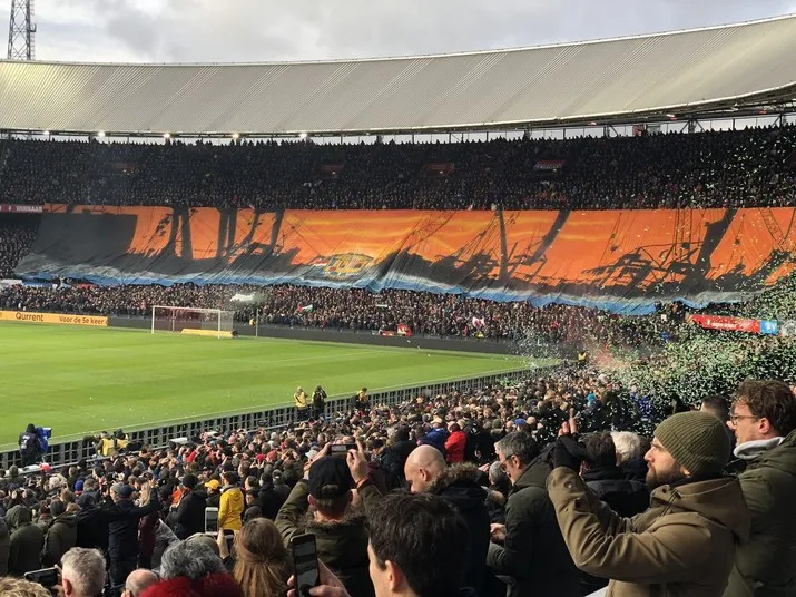Feyenoord presenteert Champions League-lijn