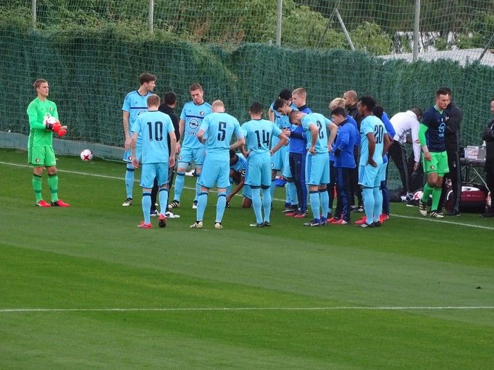 Feyenoord wint eenvoudig van Katwijk