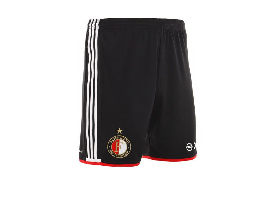 Feyenoord presenteert het nieuwe thuisshirt