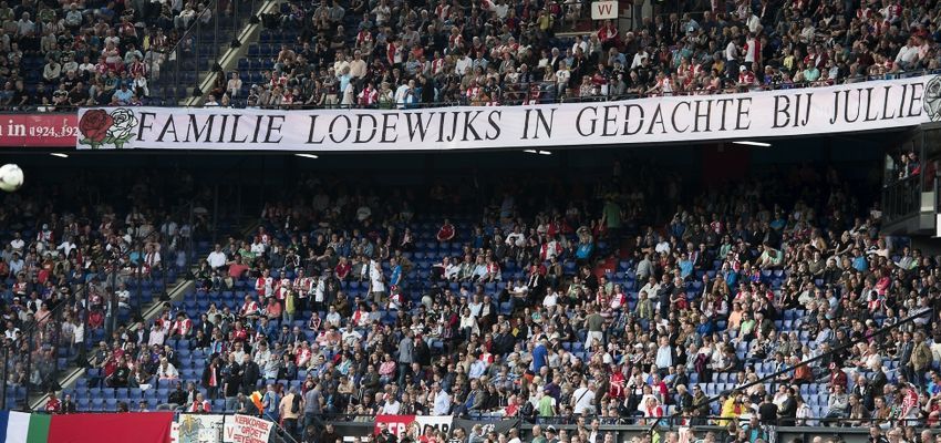 VIDEO | Indrukwekkende minuut stilte voor Yvonne Lodewijks