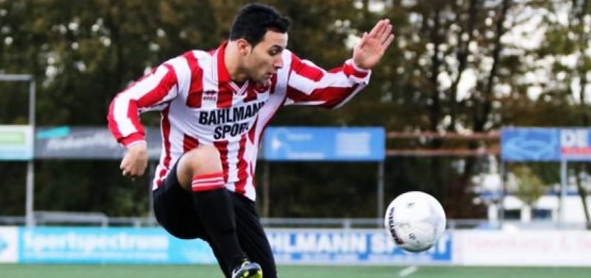 "Teamgenoten trainden mee met het eerste elftal, maar ik was geblesseerd"