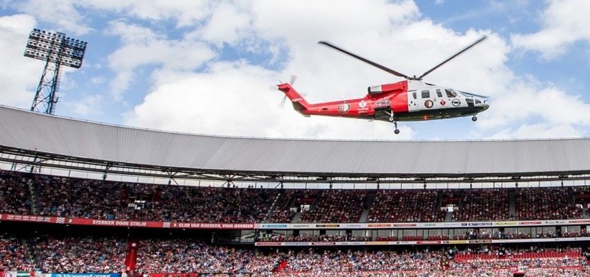 45.000 Feyenoord-supporters verwelkomen selectie