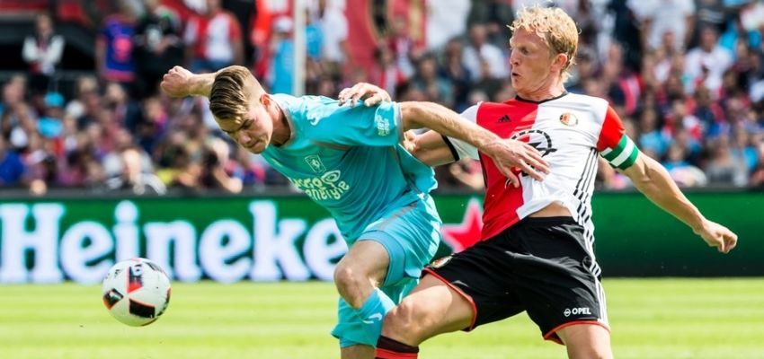 Koploper Feyenoord wint eerste thuiswedstrijd