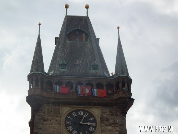Supporters kleuren Praag rood&wit