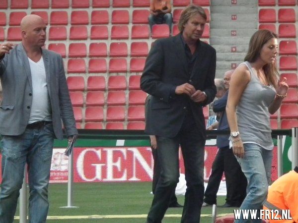 Supporters kleuren Praag rood&wit