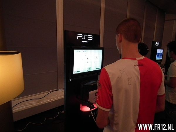 Feyenoord FIFA14 battle