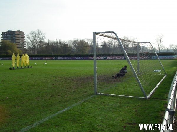 Verbouwing Varkenoord + nieuwe trainingsjacks.