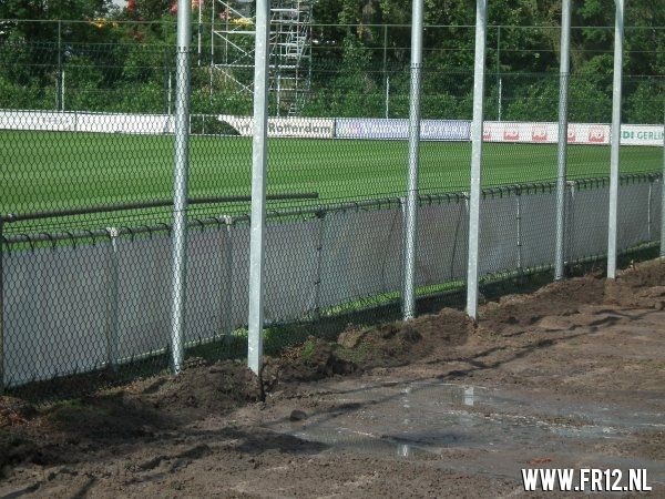 Verbouwing Varkenoord + nieuwe trainingsjacks.