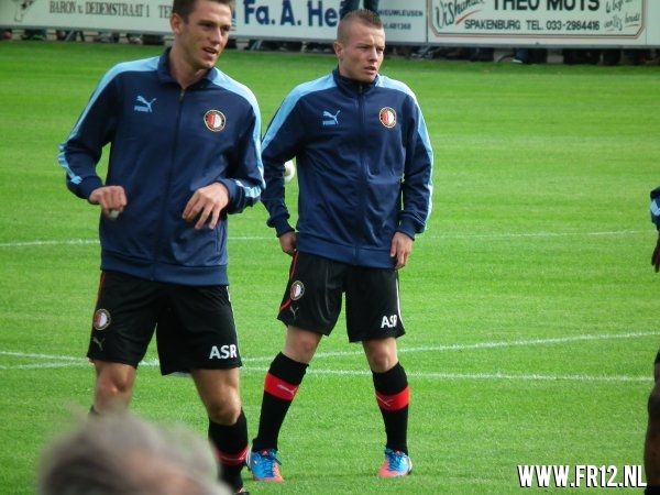 Nieuw leusen/020-Feyenoord