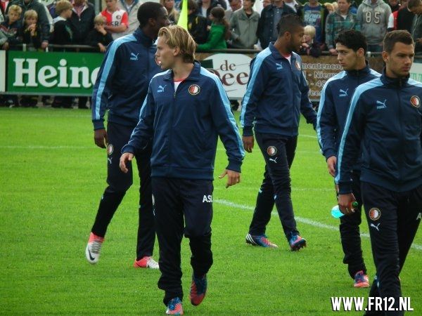 Nieuw leusen/020-Feyenoord