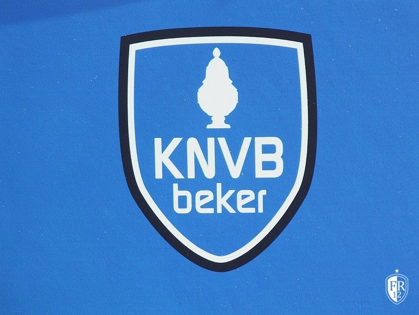 KNVB beker op de Lijnbaan