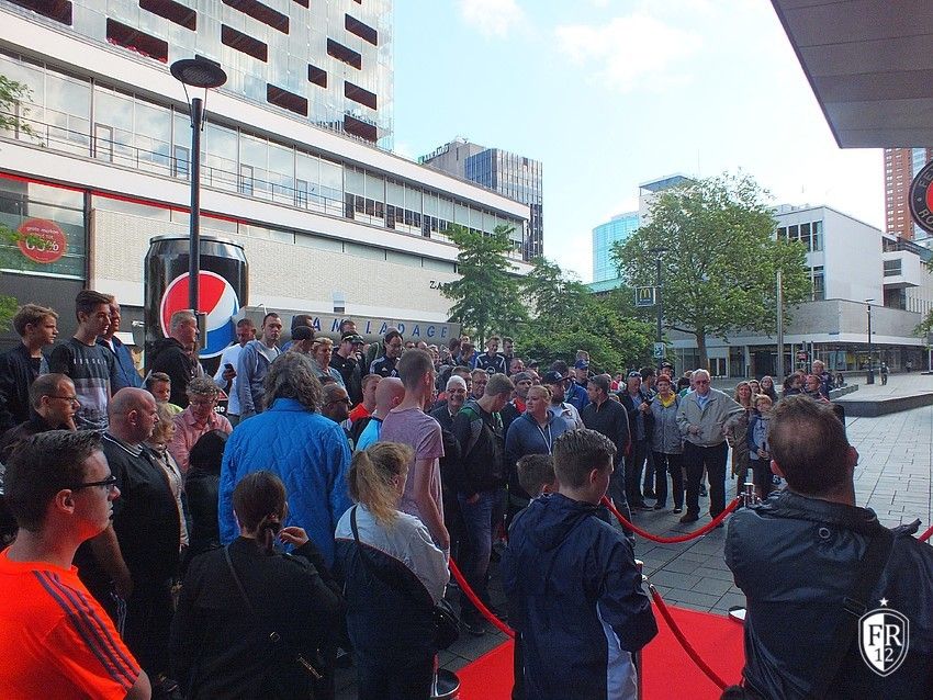 Opening nieuwe fanshop