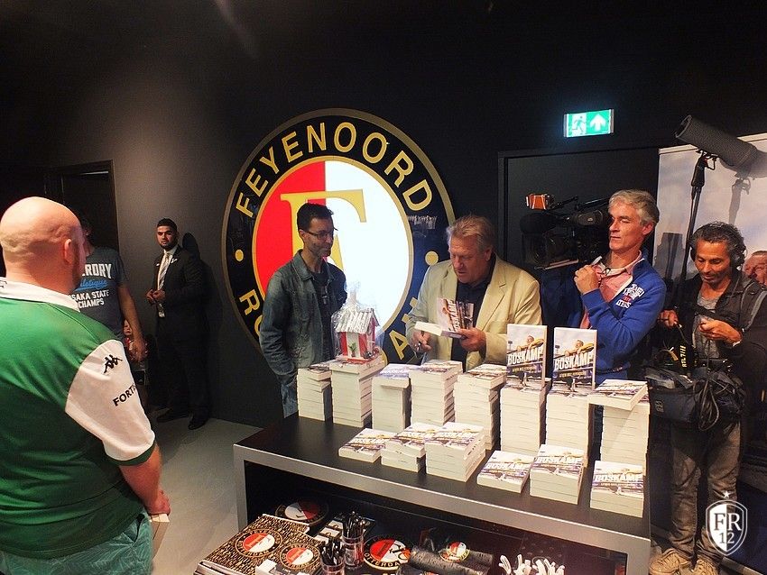 Opening nieuwe fanshop