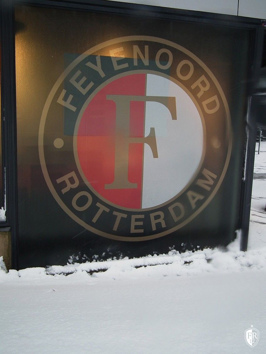 De Kuip in winterkleuren