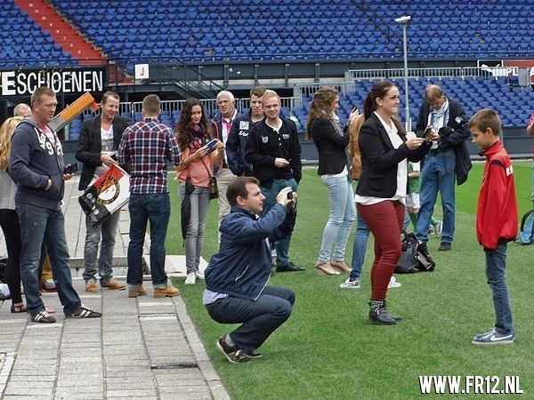 Feyenoordfans lunchen met selectie
