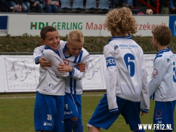 COEN MOULIJN Memorial cup