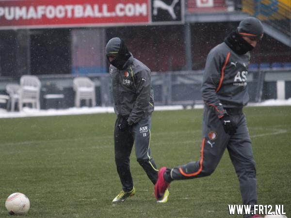 Training 04-12-2010 (sneeuw)