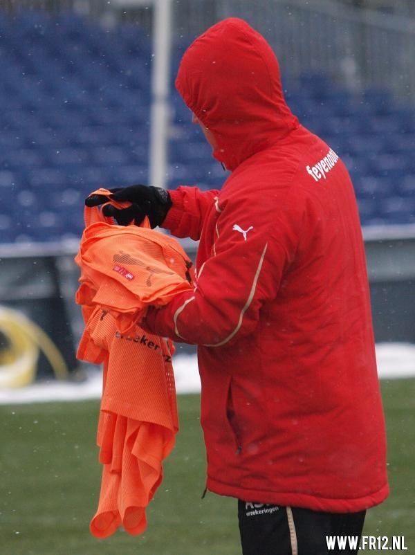 Training 04-12-2010 (sneeuw)